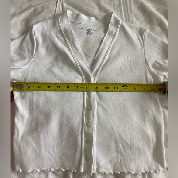 Brandy Melville Paige Top - Picture 3 of 3